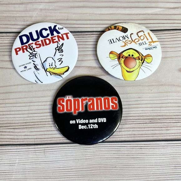 VTG Movie Release Promo Button Pin Lot 22 Mixed 90s Disney Mickey Monsters DVD - Picture 11 of 12